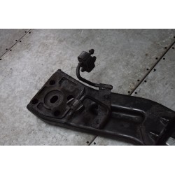 JEEP CHEROKEE KJ 2.5 CRD PODPORA SKRZYNI WSPORNIK