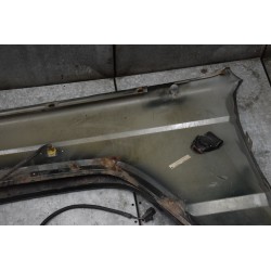 JEEP CHEROKEE XJ BŁOTNIK PRAWY PRZÓD
