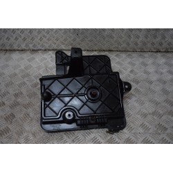 JEEP CHEROKEE KJ PODSTAWA AKUMULATORA