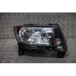 JEEP GRAND CHEROKEE WK2 LAMPA PRAWA PRZÓD XENON CIEMNA 13R.